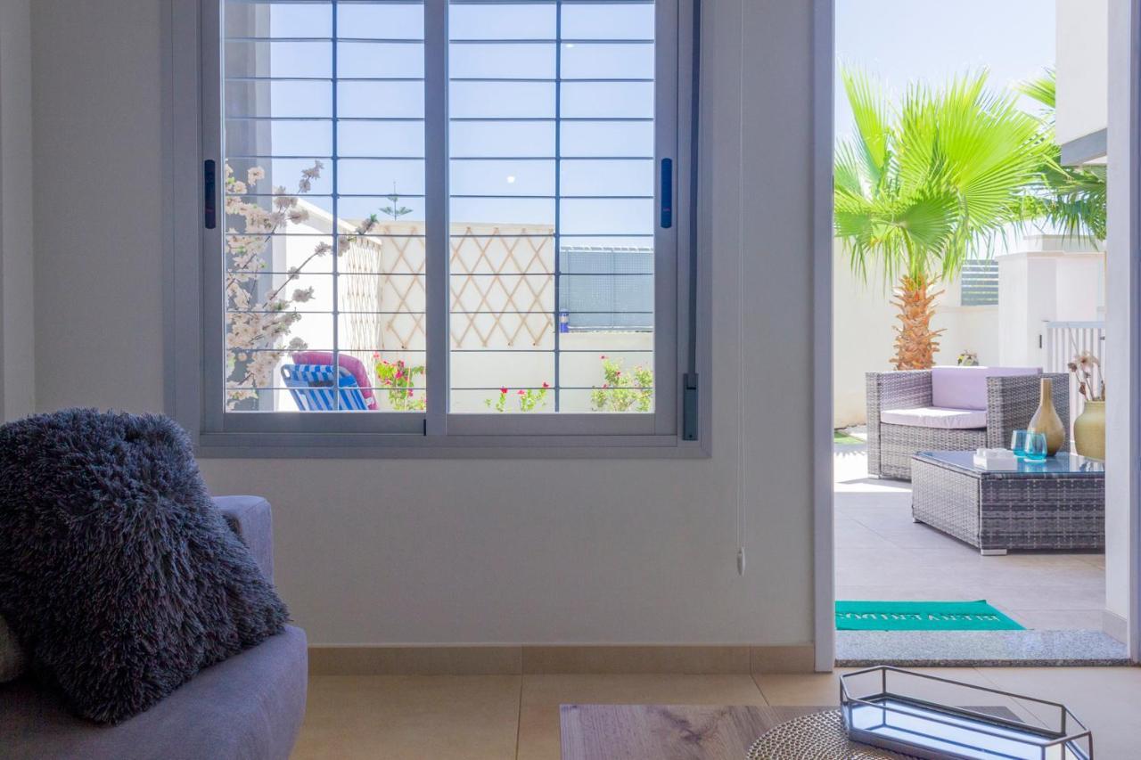 Bungalow Pink Garden Orihuela Exterior foto